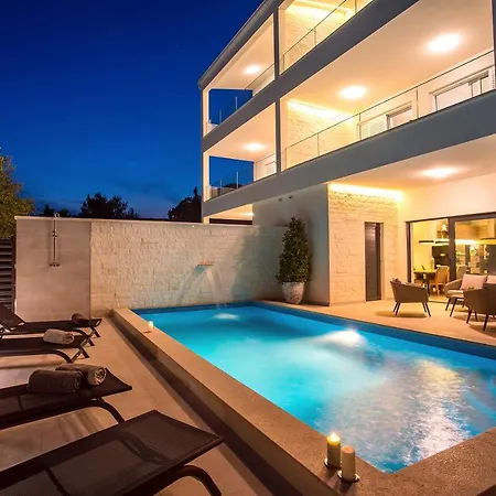 Villa Petra Kastela Exterior photo